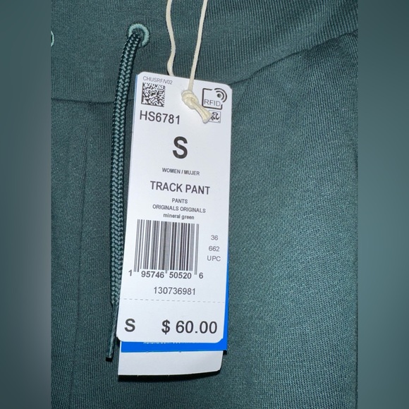 Adidas Color Essentials Fleece Slim Joggers Women Size Small - Picture 5 of 13